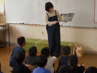 yomikikase5gatsu (8).jpg