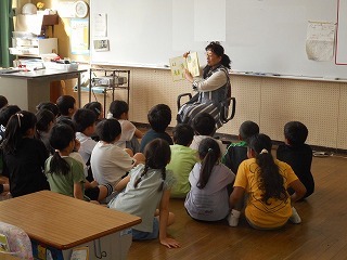 yomikikase5gatsu (9).jpg