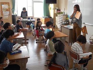 yomikikase5gatsu (11).jpg