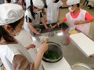 102_2006.jpg