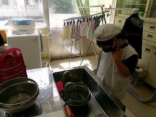 102_2008.jpg